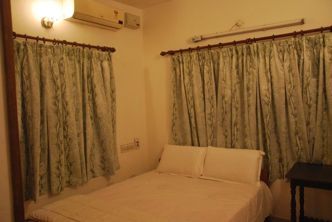 Casa Feliz Bed & Breakfast Fort Kochi Exterior photo