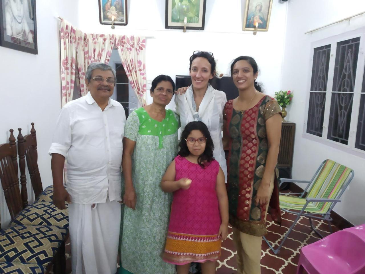 Casa Feliz Bed & Breakfast Fort Kochi Exterior photo