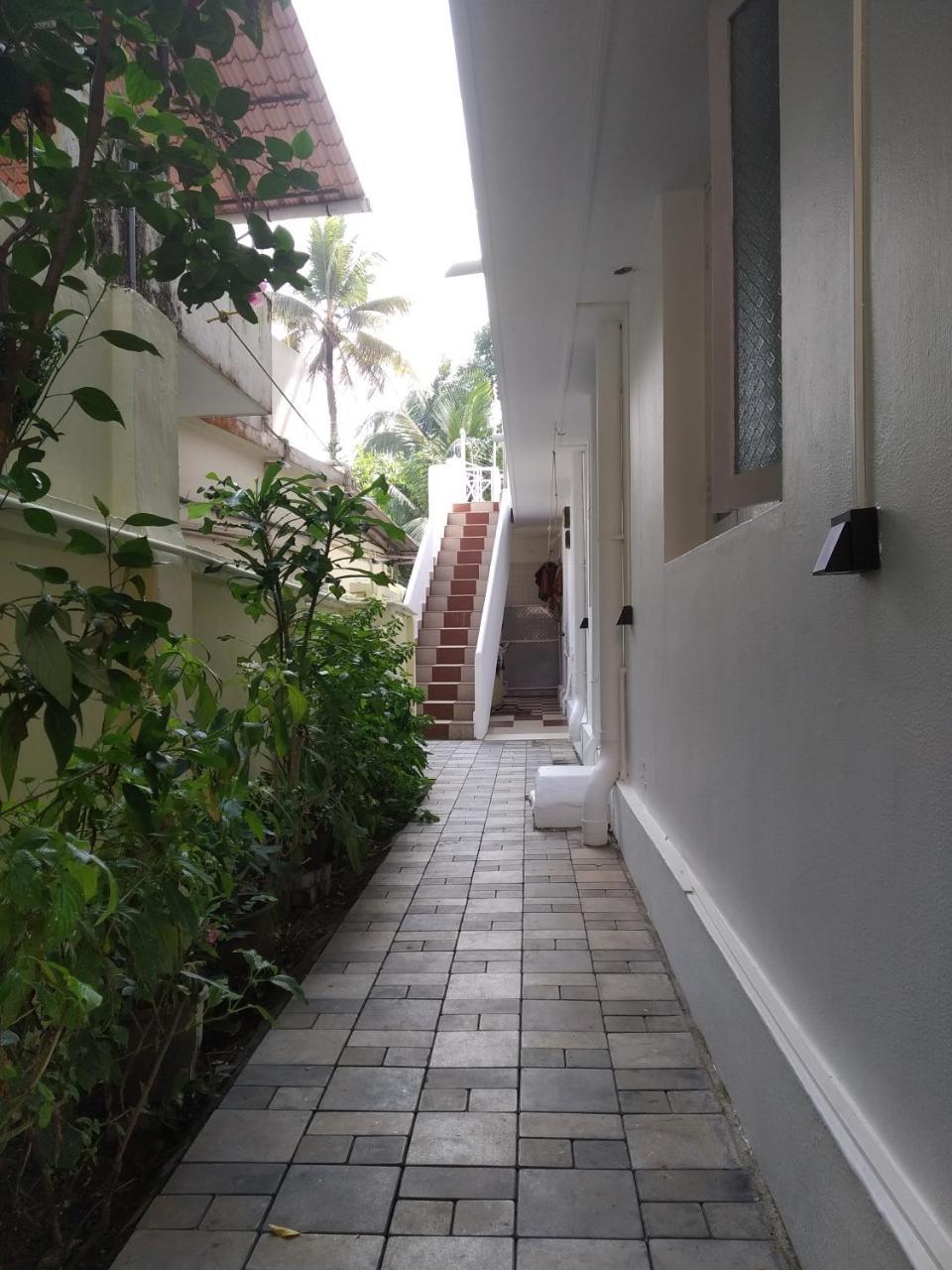 Casa Feliz Bed & Breakfast Fort Kochi Exterior photo